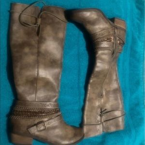 Boutique Boots